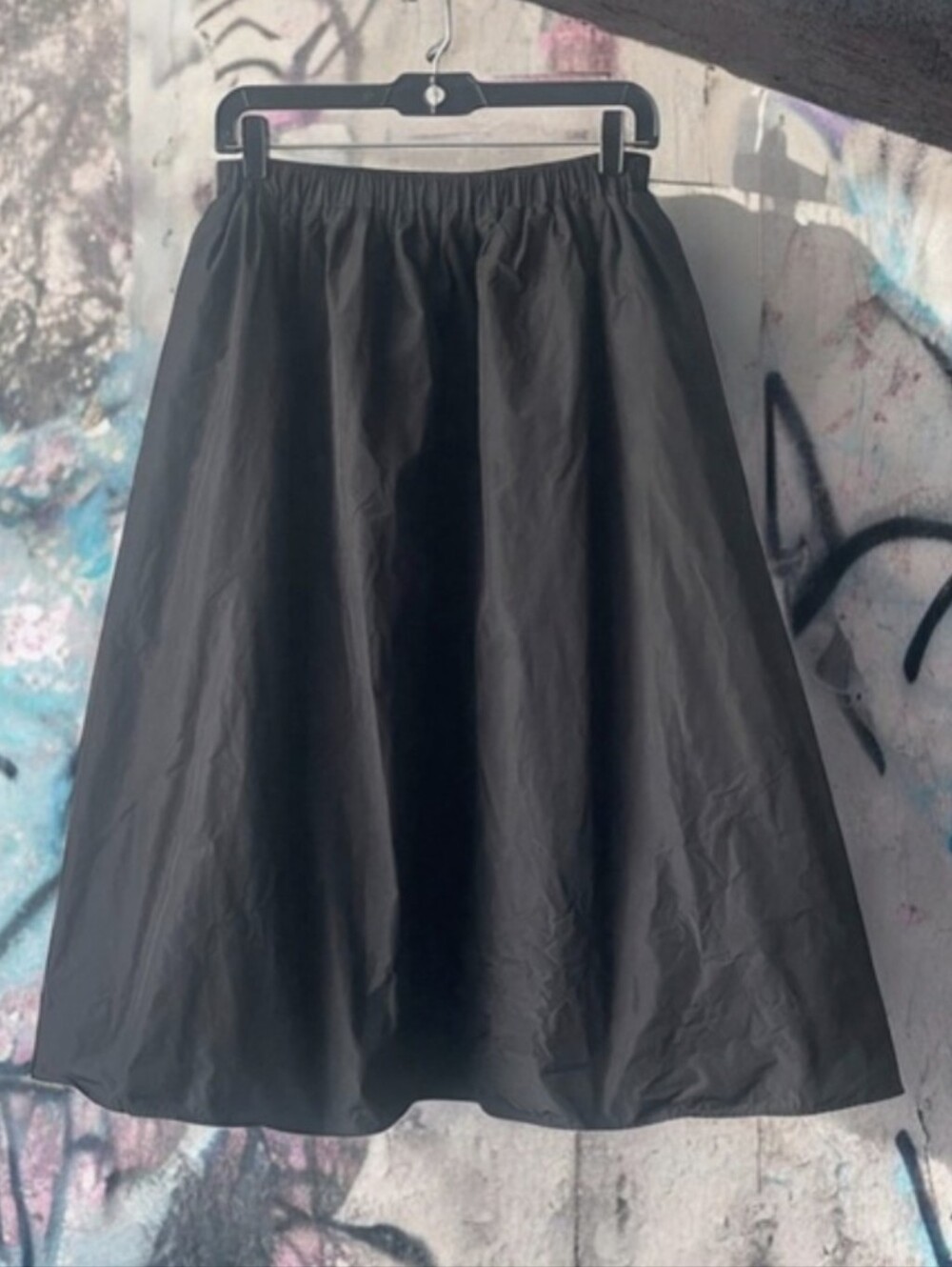 H&M Classic Black A-Line Skirt